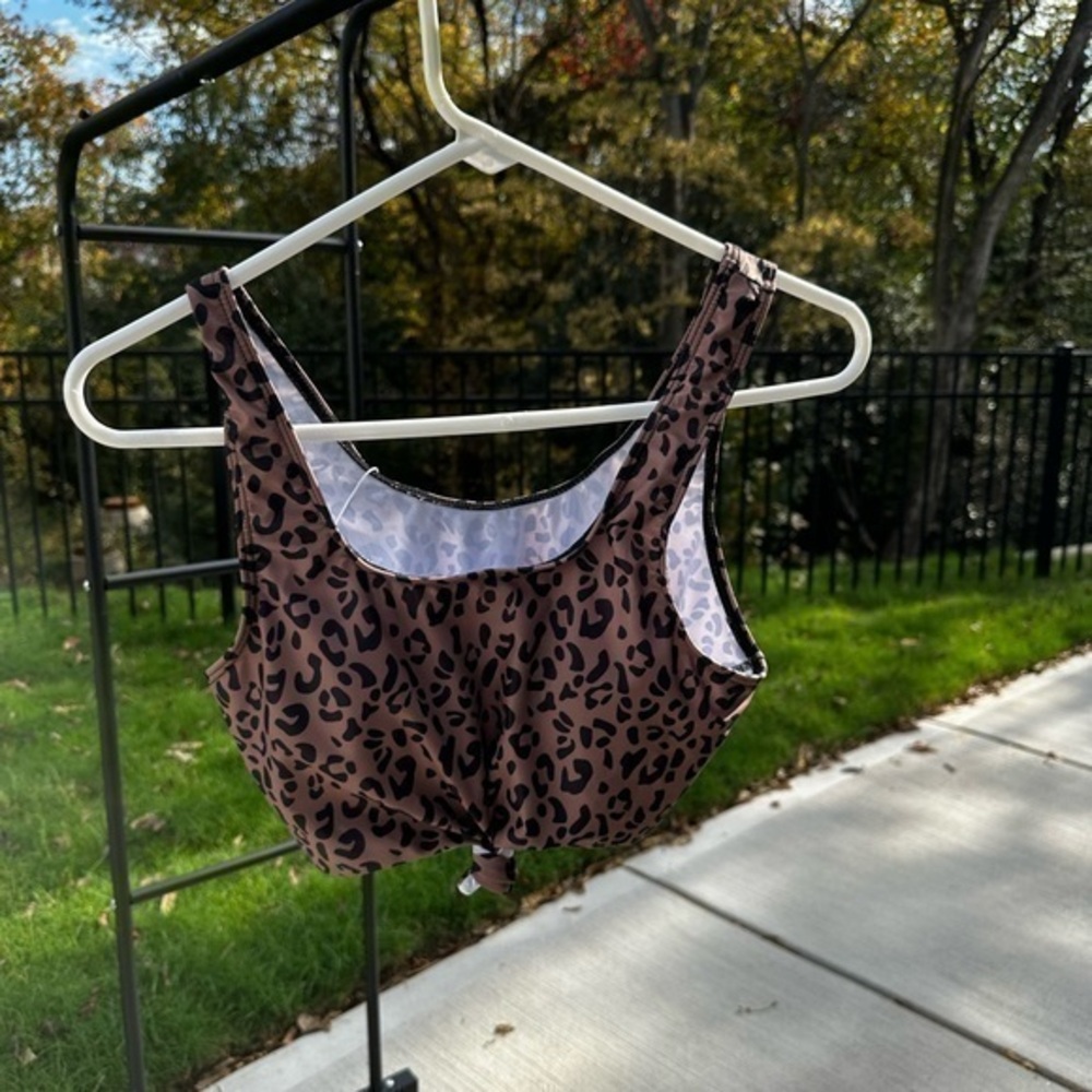 NWT cheetah animal print bathing suit top large ties in front, pullover